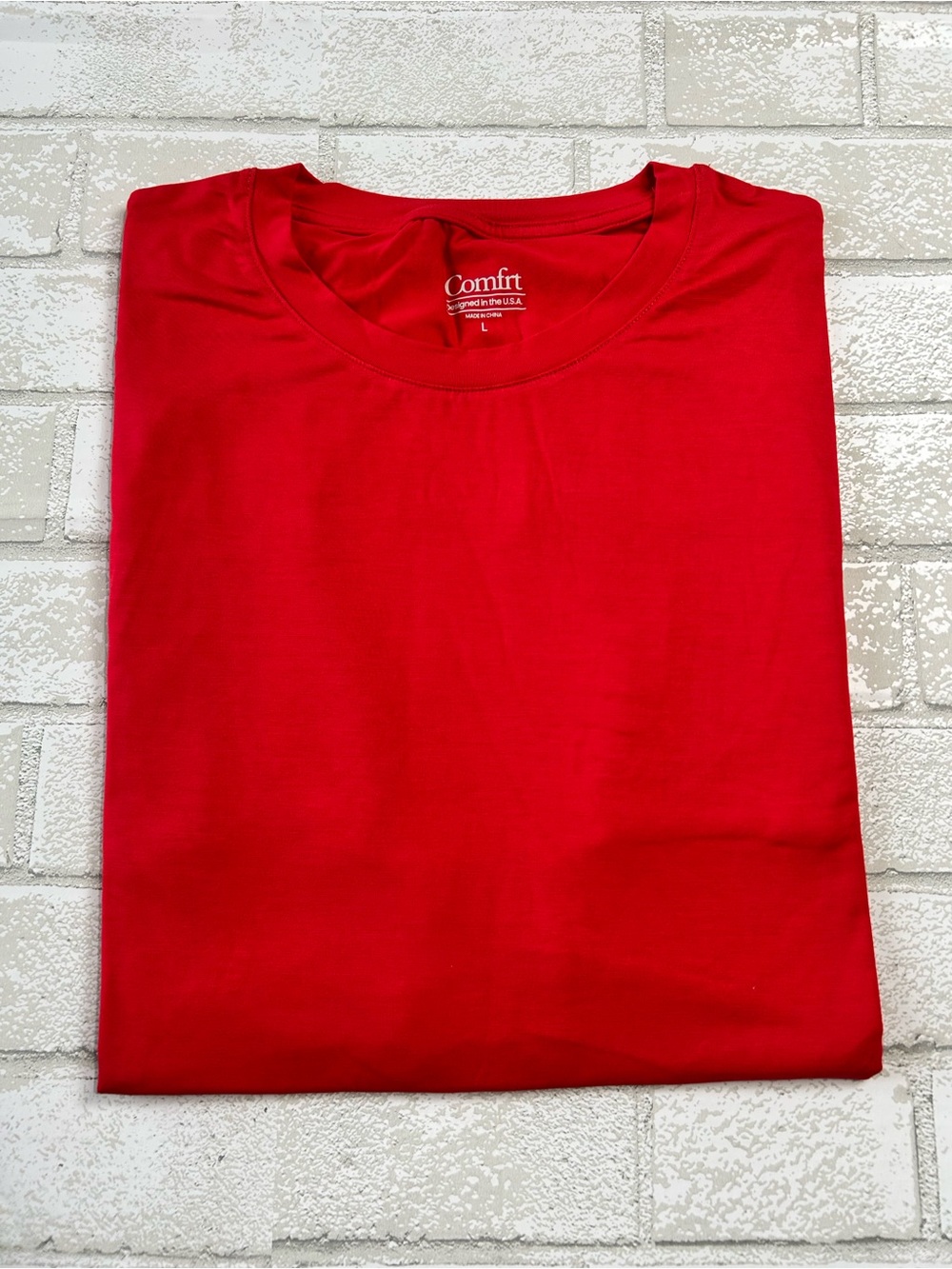 Comfrt Cloud Lounge Cherry Tshirt Size Large - Picture 2 of 6